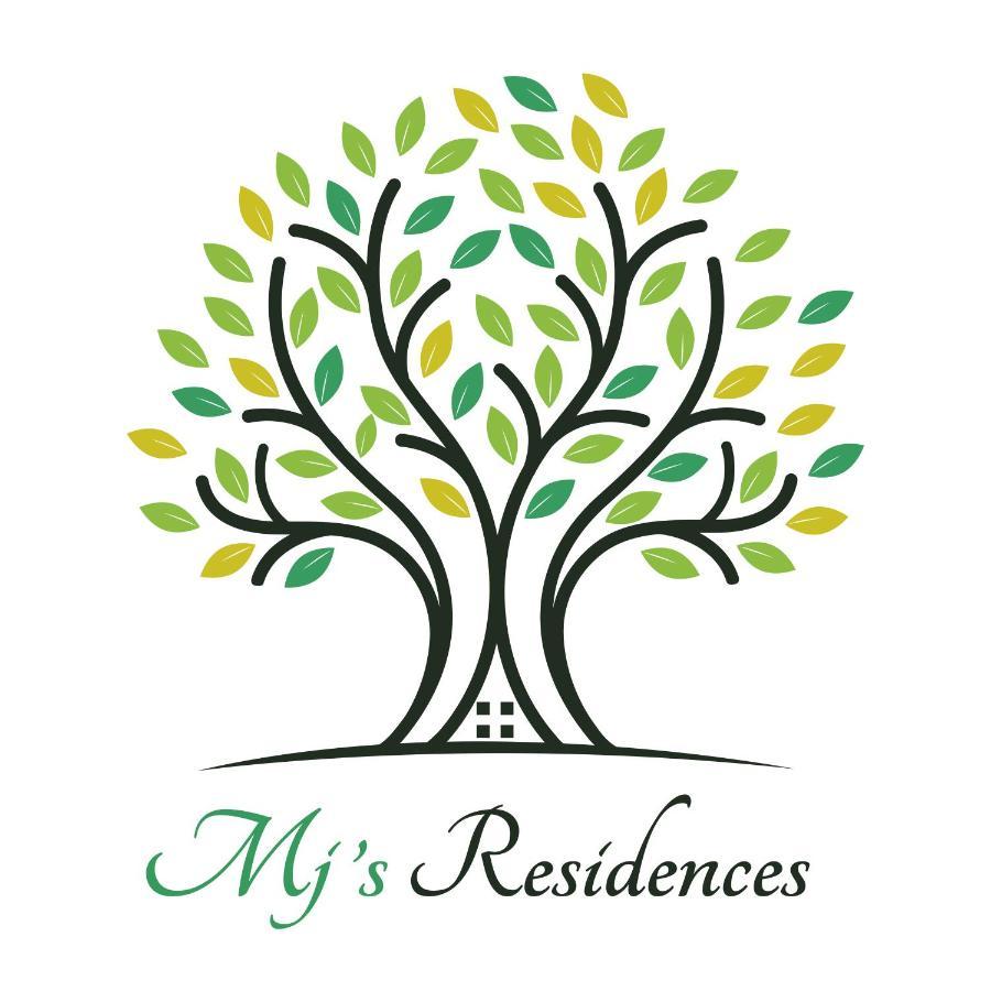 Mj'S Residences Garden Hotel Moalboal Kültér fotó